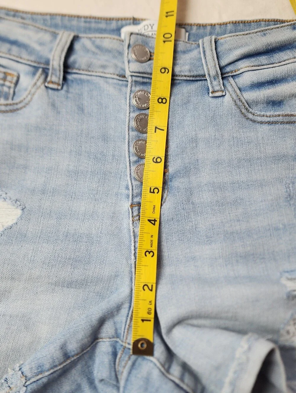 Judy Blue High Waist Cuffed Button Fly Distressed Shorts Small